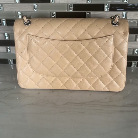 Authentic beige jumbo Chanel bag - Picture 2 of 11